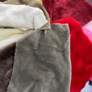 PELUŞ